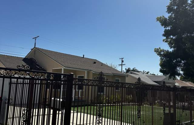 7038 Yarmouth Ave - 7038 Yarmouth Avenue, Los Angeles, CA 91335