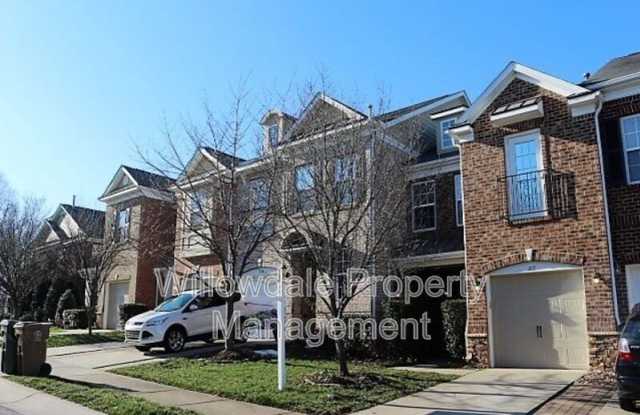 215 Lonestar way - 215 Lone Star Way, Cary, NC 27519