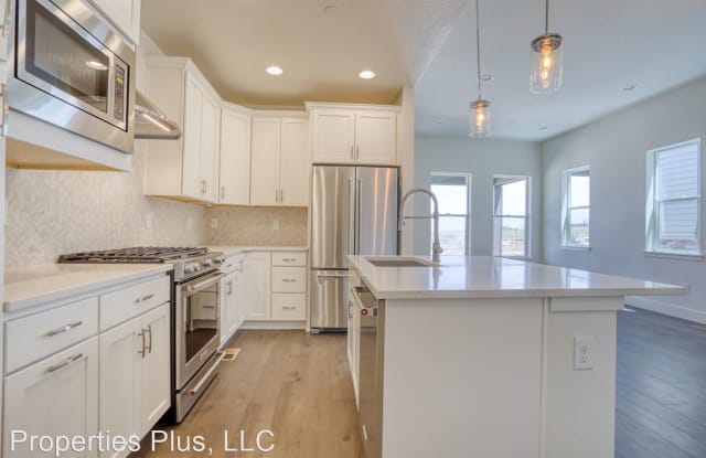 618 Discovery Pkwy - 618 Discovery Pkwy, Superior, CO 80027