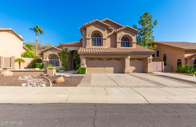 1367 E DESERT FLOWER Lane photos photos