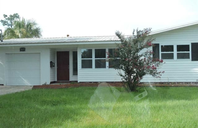 3004 Creighton Rd - 3004 Creighton Road, Pensacola, FL 32504 3004 Creighton Rd - 3004 Creighton Road, Pensacola, FL 32504