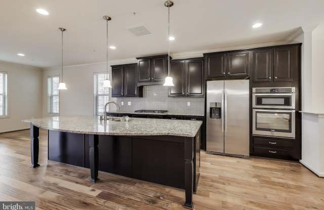 13220 TIVOLI LAKE Boulevard photos photos