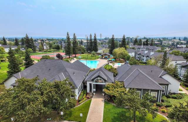Rosemeade Apartment Homes Gallery 3
