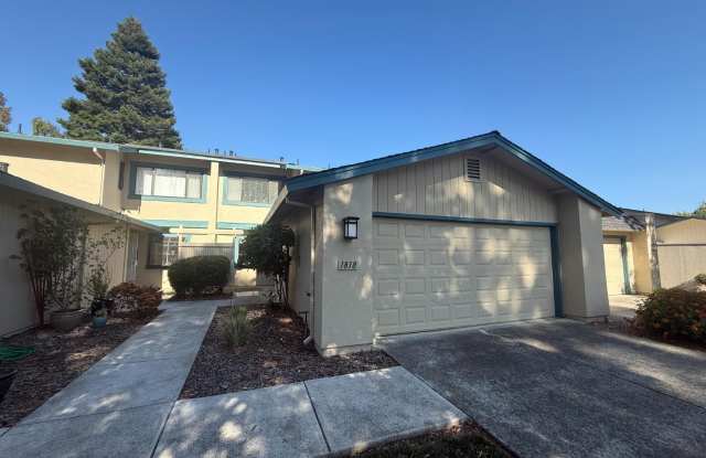 1818 London Drive photos photos