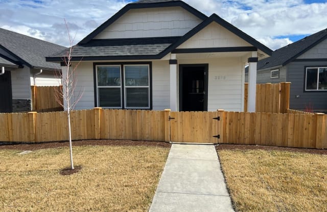 3256 NW 10th St. - 3256 Northwest 10th Street, Deschutes County, OR 97756 3256 NW 10th St. - 3256 Northwest 10th Street, Deschutes County, OR 97756