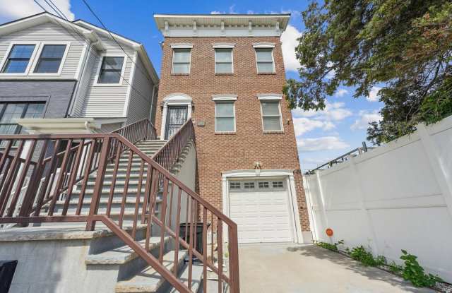 16 FISK ST photos photos