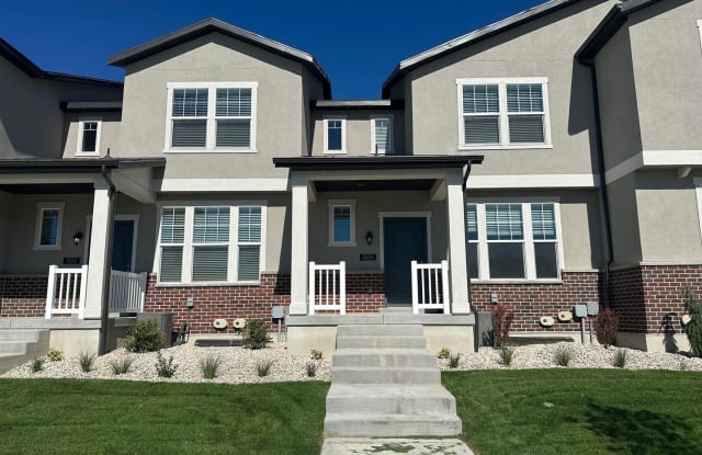 2610 South Palisade Lake Lane - 2610 South Palisade Lake Lane, Magna, UT 84044