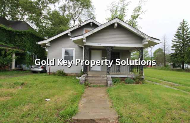 2 BR 1 BA Home with Covered Front Porch (NO SECTION 8) photos photos