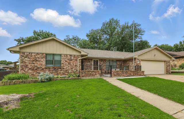 1806 Oak Creek Drive photos photos