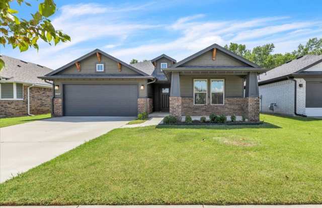 3-4 bed, 2 bath, Open Floor Plan photos photos