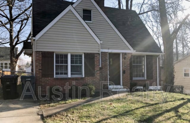644 Norton Ave - 644 Norton Avenue, Kirkwood, MO 63122
