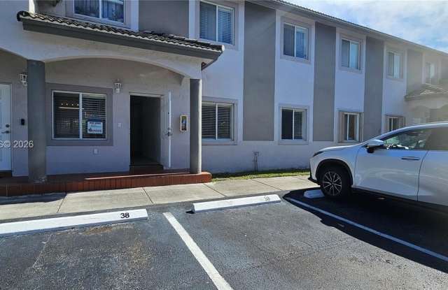 5675 NW 109th Ave photos photos