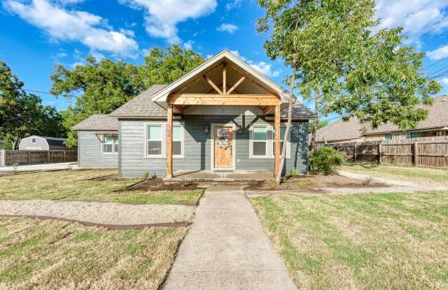 Stunning 3/2.5 with Office in West Lampasas photos photos
