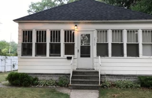 2933 Sanford St - 2933 Sanford Street, Muskegon Heights, MI 49444