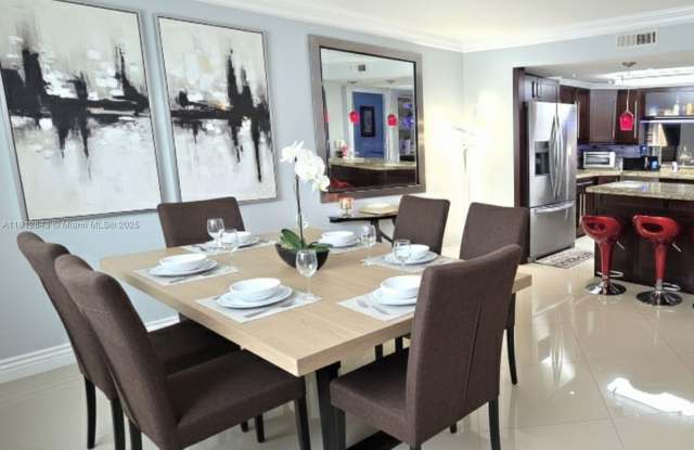 3282 N Pine Island Rd photos photos