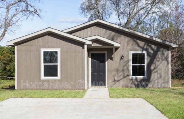 427 Roberts St - 427 Roberts Street, San Antonio, TX 78207