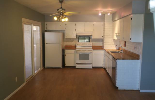 328 W Riviera Dr Gallery 3