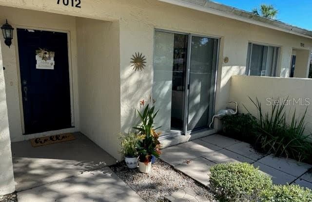 7012 W COUNTRY CLUB DRIVE N photos photos