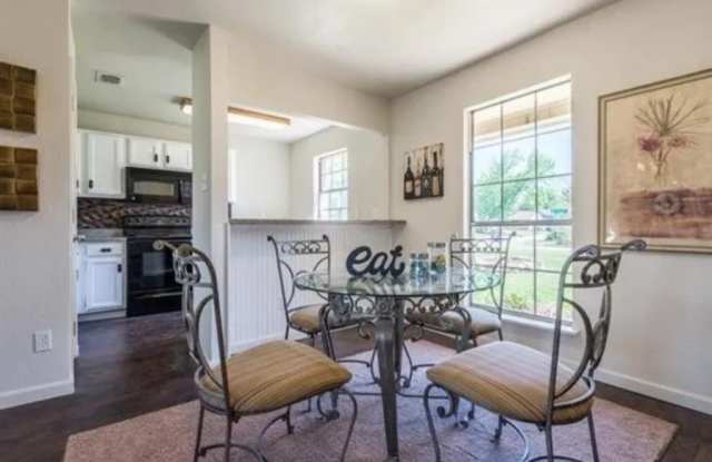 7433 Farm Field Court Gallery 4