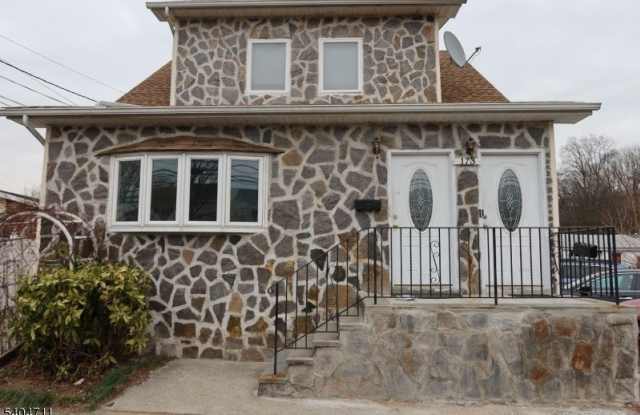 173 E 54Th St photos photos