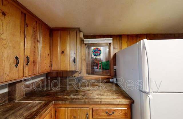 1520 East Pikes Peak Avenue - B Gallery 4