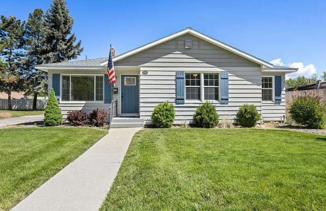 3-Bed 2-Bath Home with Detached Studio Apartment! photos photos 3-Bed 2-Bath Home with Detached Studio Apartment! photos photos