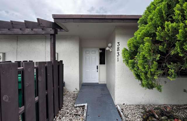 3831 SW 69th Avenue photos photos 3831 SW 69th Avenue photos photos