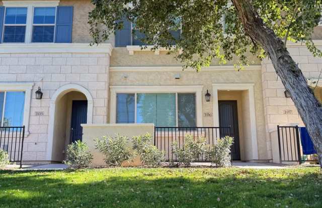 Val Vista/Pecos. Gated Community, 3 bed, 2.5 bath, 2 car garage photos photos