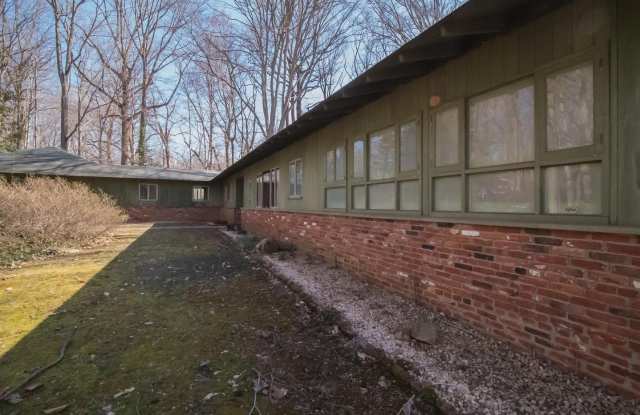 4313 WOODLARK DR Gallery 3