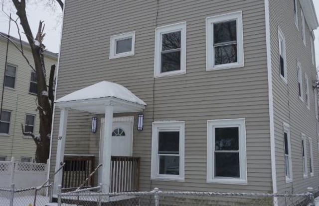 39 Illinois St #1 - 39 Illinois Street, Worcester, MA 01610