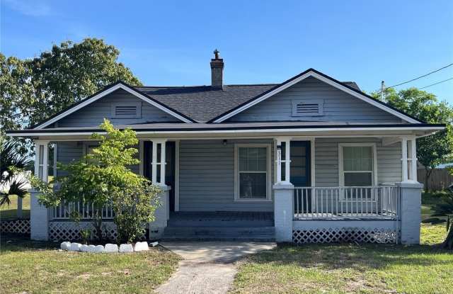 311 LIME AVENUE - 311 Lime Avenue, Lake Wales, FL 33853 311 LIME AVENUE - 311 Lime Avenue, Lake Wales, FL 33853