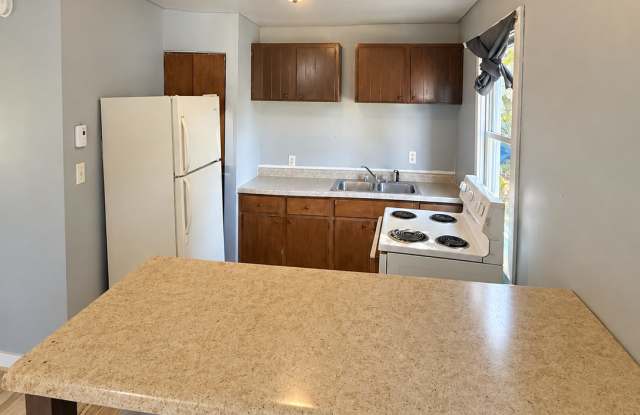 1722 South Daly Avenue Gallery 4