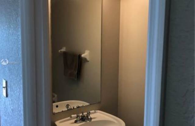 14134 Southwest 120th Court Gallery 4