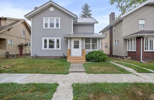 112 LINDEN AVE - AVAILABLE April 1st photos photos