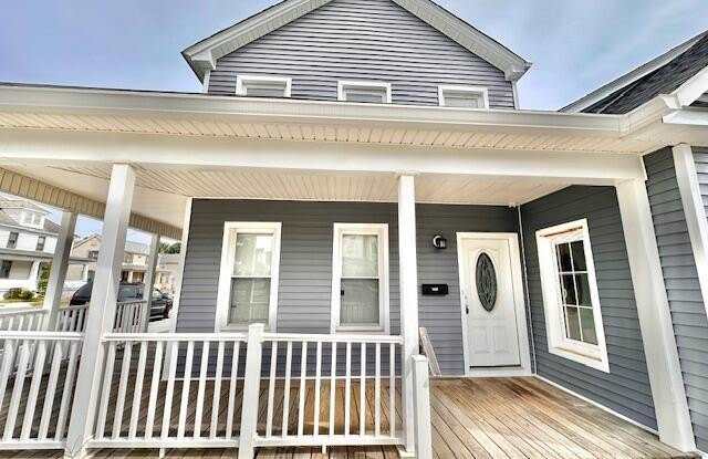 101 S Pine Avenue photos photos