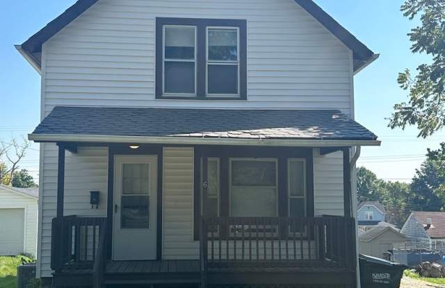 Two Bedroom, Single-Family Home - 6 South 4th Street, Rittman, OH 44270