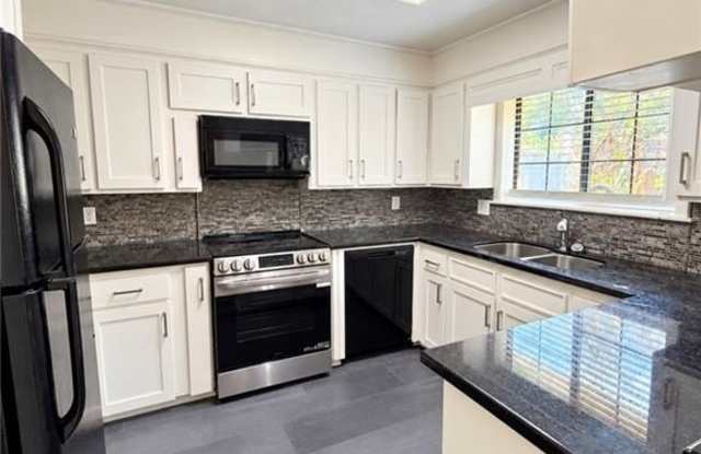 3310 Wildrye Drive Gallery 3