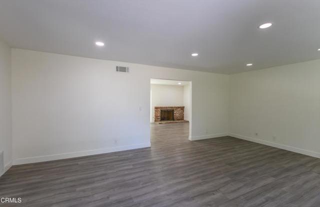 130 Peterson Avenue Gallery 3