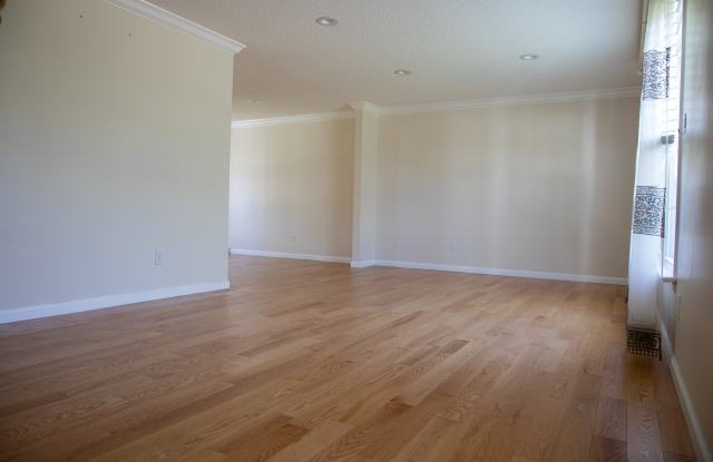 15579 Country Ridge Drive Gallery 3
