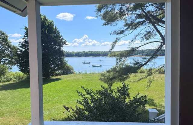 2BR WATERFRONT OASIS RETREAT Webb Field Rd - 36 Webb Field Road, Cumberland County, ME 04011
