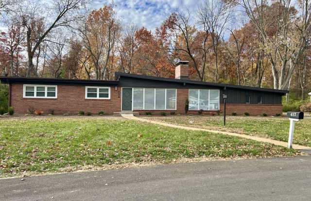 417 Wenneker Drive - 417 Wenneker Drive, Ladue, MO 63124