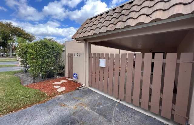 3177 CORAL SPRINGS Drive Gallery 3