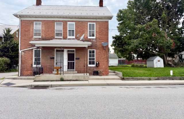 Updated 2–3 Bedroom Townhouse in Hanover photos photos