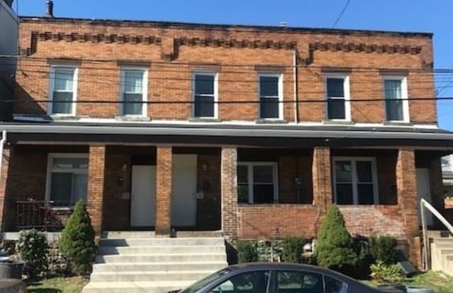 3325 1/2 Parkview - 3325 1/2 Parkview Ave, Pittsburgh, PA 15213
