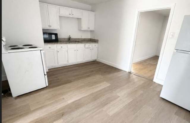 House For Rent 2023 Delaware St Beaumont, TX 77703 Gallery 4