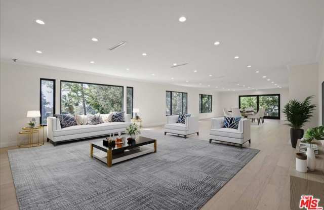 11515 Thurston Cir Gallery 2