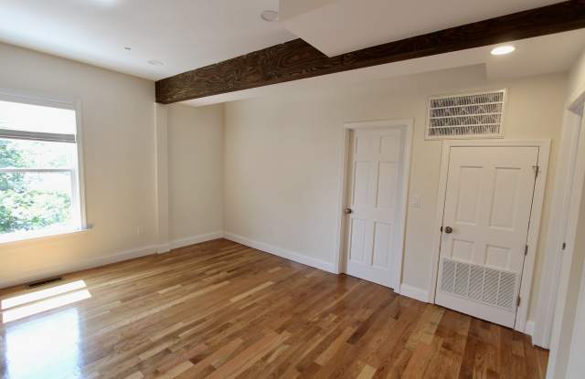 12 Greenwood Pl Gallery 3