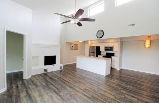 Remodeled Condo with amazing Mountain Views near JMU and Sentara! photos photos