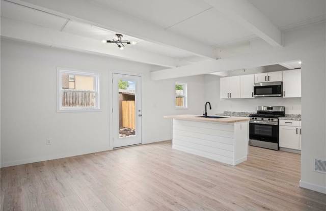 928 North 71 Street Gallery 4
