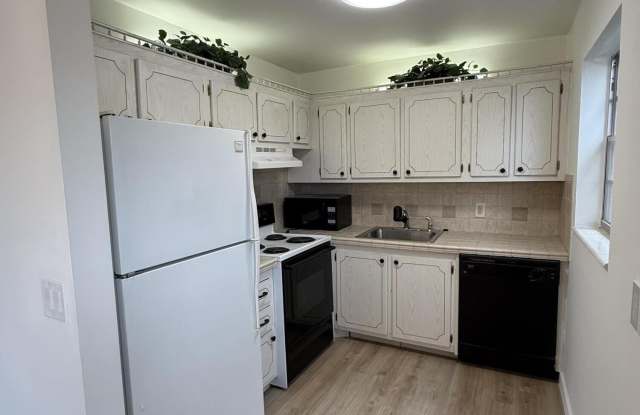 74 Northampton D - 74 Northampton D, Palm Beach County, FL 33417